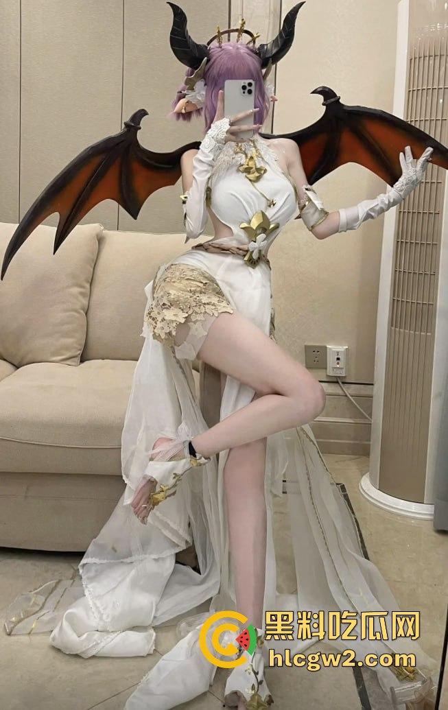 抖音60W粉『起司』曝光  抖音玩cos擦边PUA控制男友，转账礼物不给就辱骂讽刺，男友被控制到死！-19