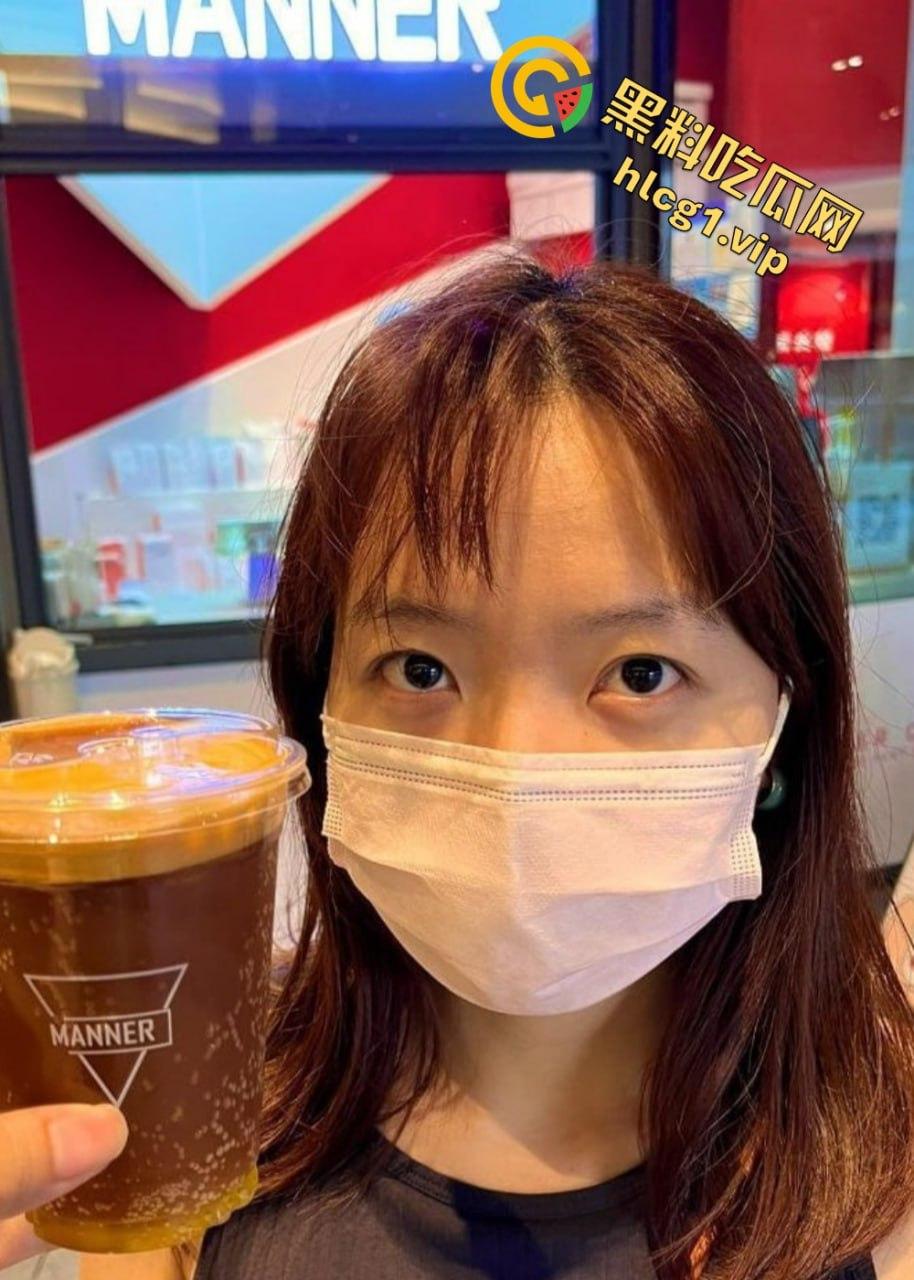 瓜友投稿约炮郑州骚母狗人妻！娇嫩肌肤与紧致小蝴蝶穴尽显欲望！第一视角代入感十足！