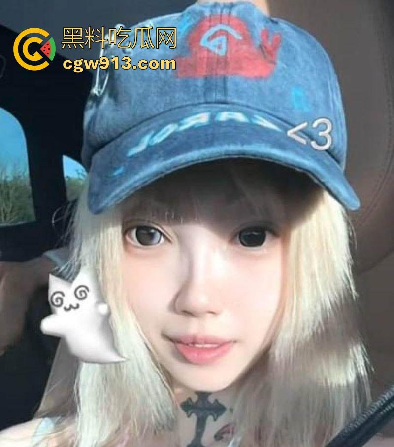 极品性感少女【胡美玲】性爱视频泄漏，超级嫩妹被男友按头深喉口爆，滴蜡调教后猛烈后入，极其淫荡！